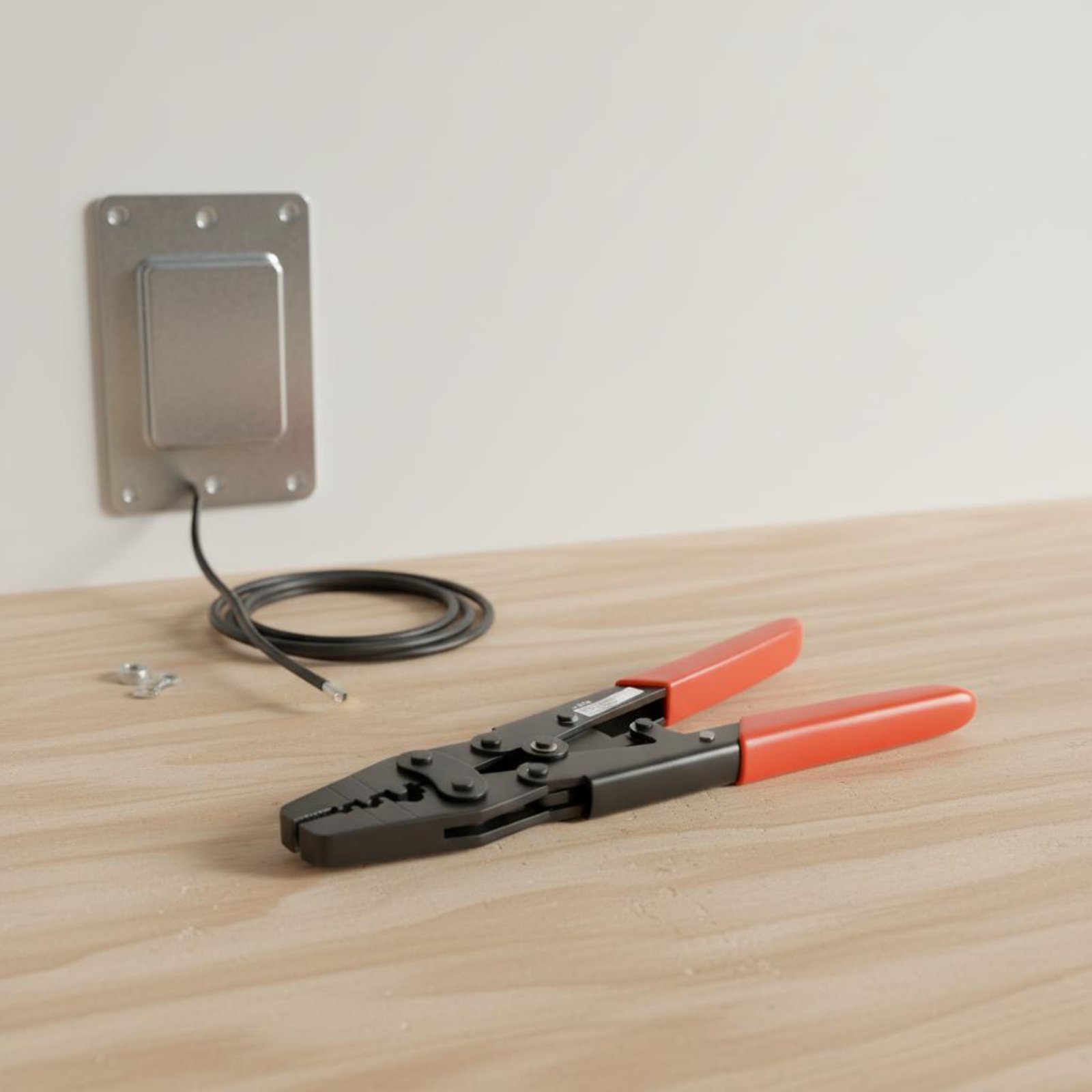 Клещи для обжима с храповым ме – обзор и цена Pliers
